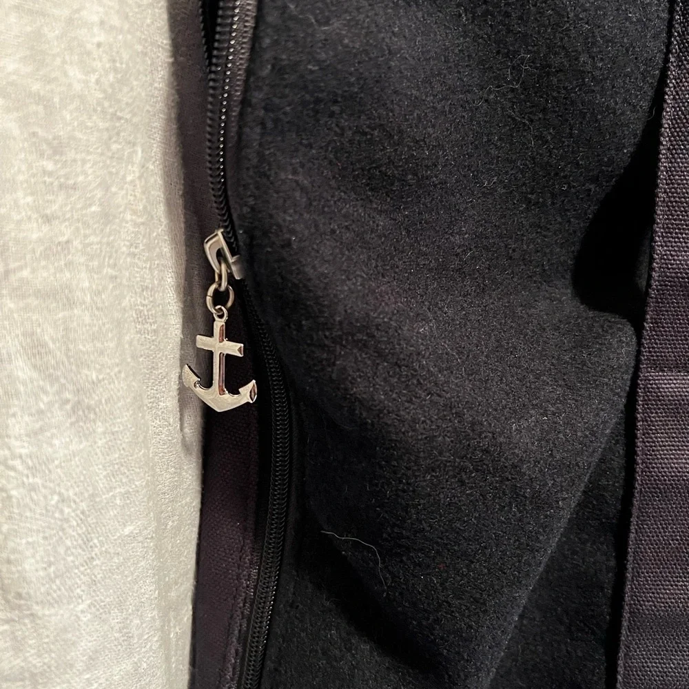 Saint James weekend tote bag. Cotton. Black. Zipper all around. Well made. - Picture 5 of 12